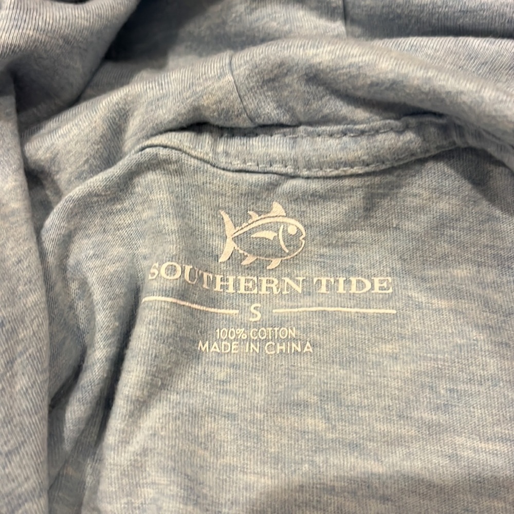 Southern Tide pull over Small - Picture 4 of 5